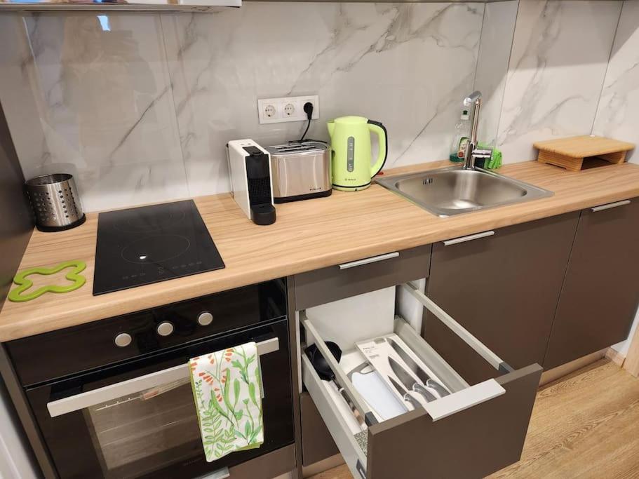 아테네 Lux House Attiki Vipgreece 아파트 외부 사진